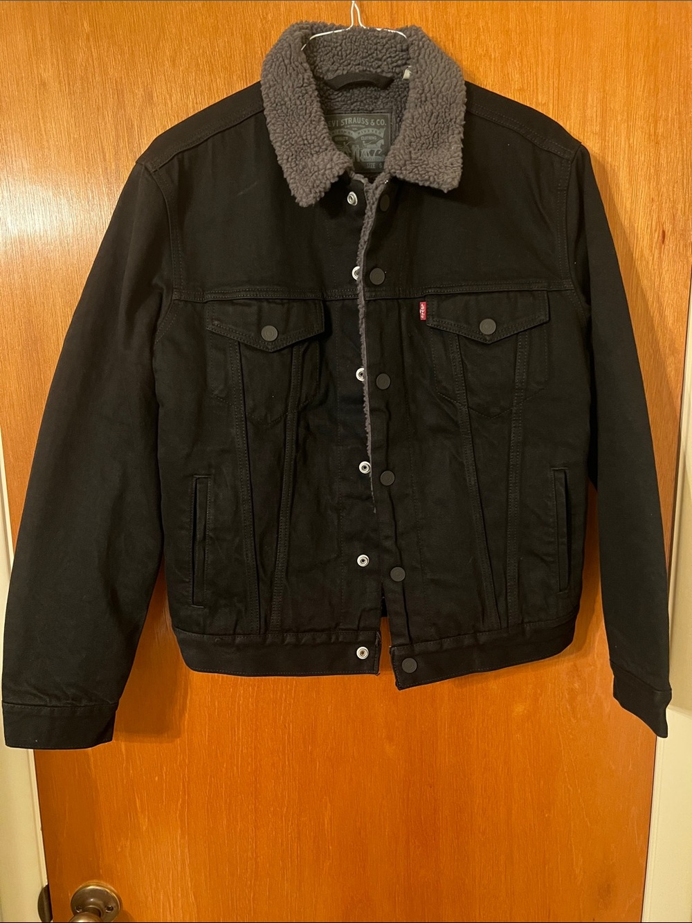 TYPE III SHERPA TRUCKER JACKET NEW IN BLACK! SIZE SMALL - MSRP: $108